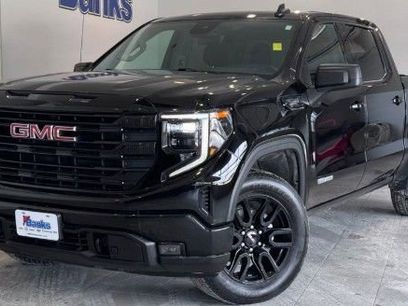 Used 2023 GMC Sierra 1500 Elevation