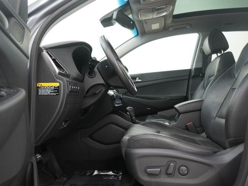 Used 2018 Hyundai Tucson Limited w/ Ultimate Package 02 image 23