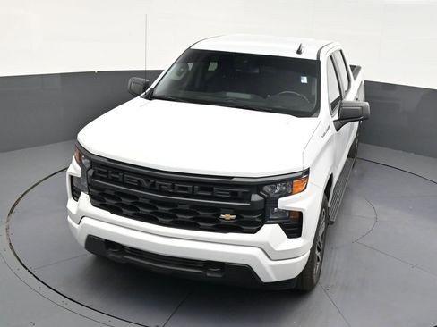 Used 2025 Chevrolet Silverado 1500 Custom image 19