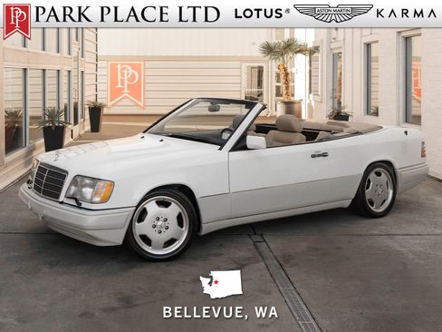 Used 1995 Mercedes-Benz E 320 Convertible image 1