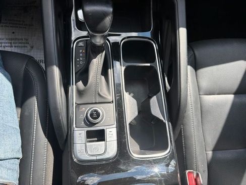 Used 2022 Kia Telluride S AWD/4WD image 15