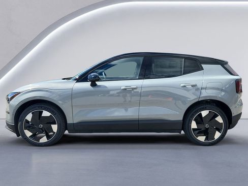 New 2026 Volvo EX30 Ultra w/ Protection Package Premier image 6