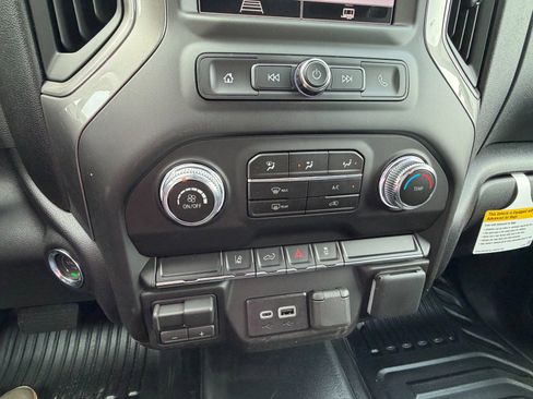 New 2026 GMC Sierra 2500 Pro w/ Convenience Package AWD/4WD image 16