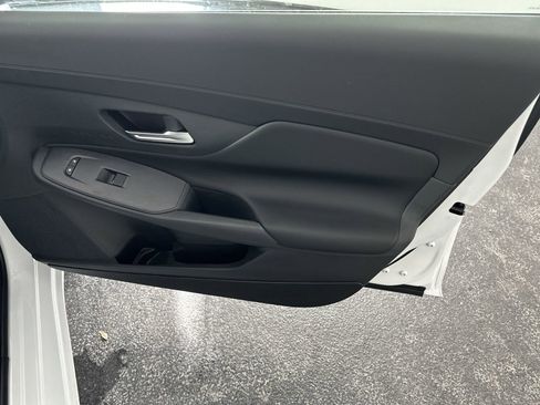 New 2026 Nissan Sentra SV FWD image 32