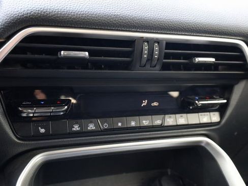 Used 2024 MAZDA CX-90 3.3 Turbo w/ Preferred Package image 19