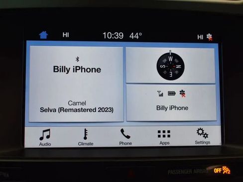 Used 2017 Ford Explorer XLT w/ Equipment Group 202A image 30