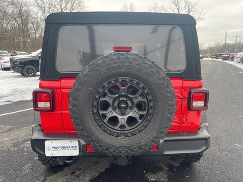 Used 2024 Jeep Wrangler Willys image 26