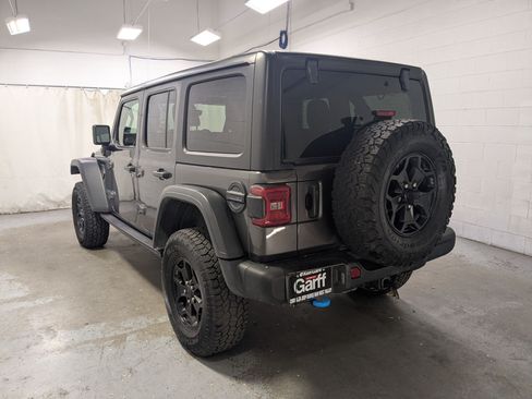 Used 2023 Jeep Wrangler Unlimited Rubicon 4xe AWD/4WD image 9
