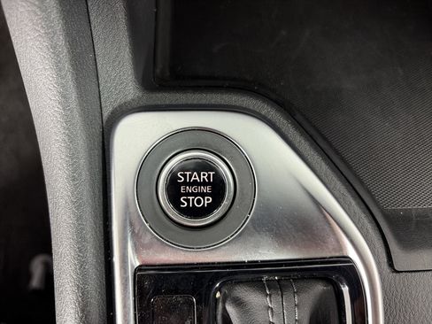 Certified 2025 Nissan Sentra SV FWD image 26