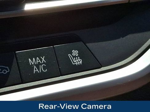 Used 2020 BMW X7 xDrive40i w/ Premium Package AWD/4WD image 16