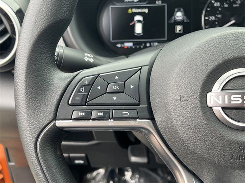 Certified 2023 Nissan Kicks SV image 11