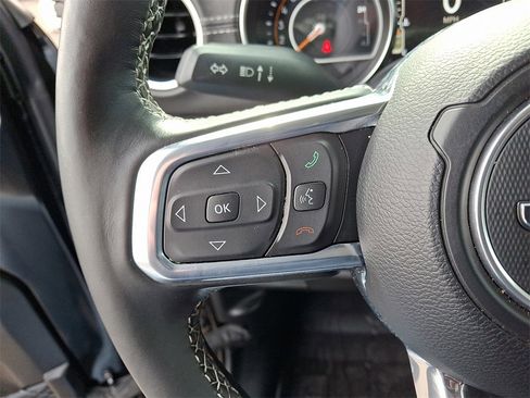 Used 2022 Jeep Gladiator Overland w/ Popular Equipment Package image 21