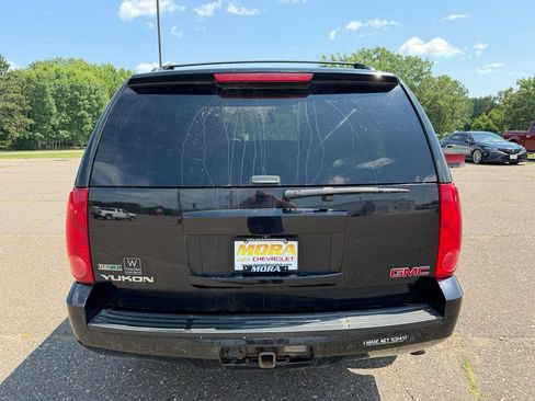 Used 2012 GMC Yukon SLT w/ SLT-2 Equipment Package AWD/4WD image 4