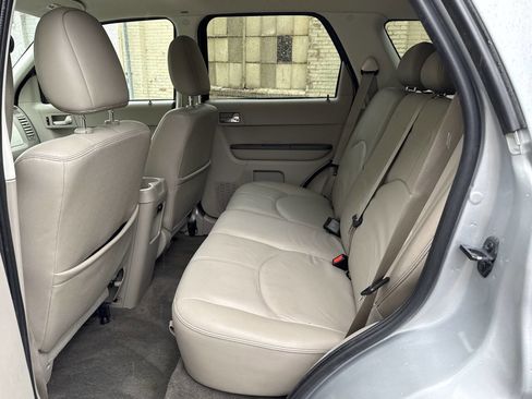 Used 2008 Mercury Mariner 4WD V6 image 39