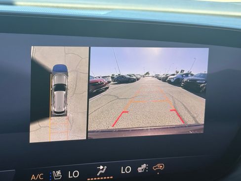 Used 2025 Buick Envision Avenir AWD/4WD image 19