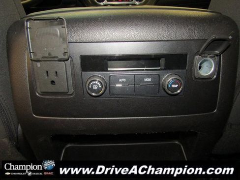 Used 2016 GMC Yukon SLE w/ HD Trailering Package image 18