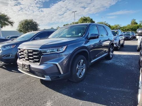 Used 2024 Honda Pilot EX-L image 9