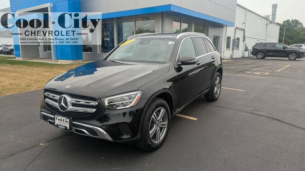 Used 2022 Mercedes-Benz GLC 300 4MATIC image 1