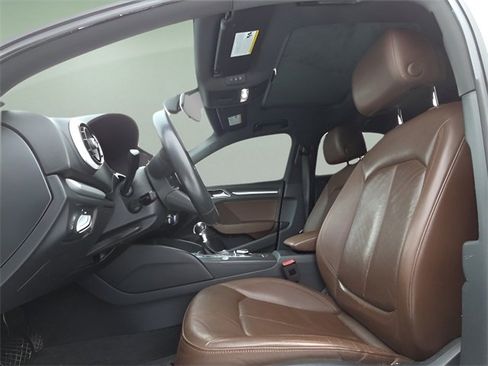 Used 2018 Audi A3 2.0T Premium w/ Convenience Package image 9