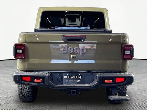 Used 2025 Jeep Gladiator Mojave AWD/4WD image 5