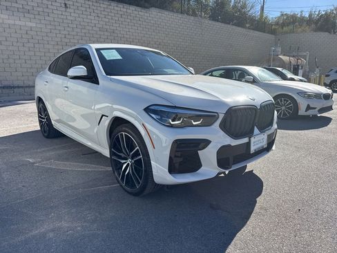Used 2022 BMW X6 M50i w/ Parking Assistance Package image 2