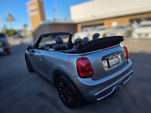 Used 2016 MINI Cooper S image 5