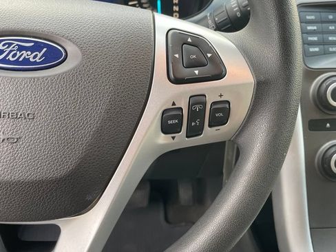 Used 2013 Ford Edge SE FWD image 12