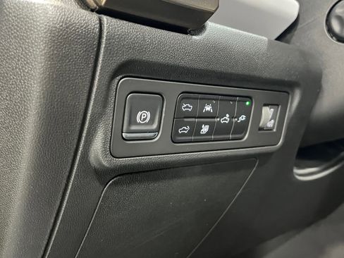 New 2025 GMC Hummer EV 2X image 15