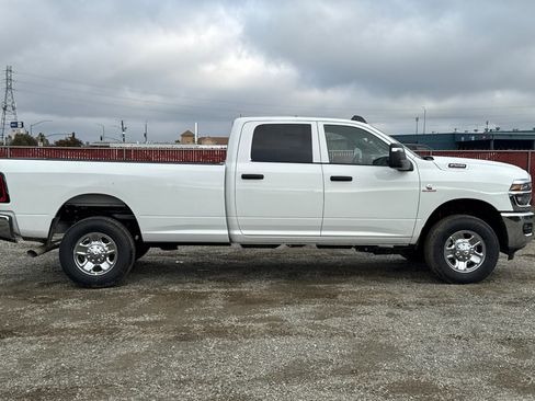 New 2026 RAM 2500 Tradesman image 2