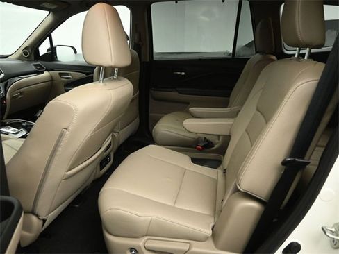 Used 2019 Honda Pilot Elite image 21