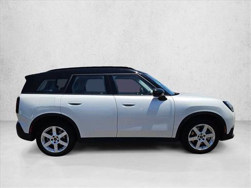 Used 2025 MINI Cooper Countryman S AWD/4WD image 4