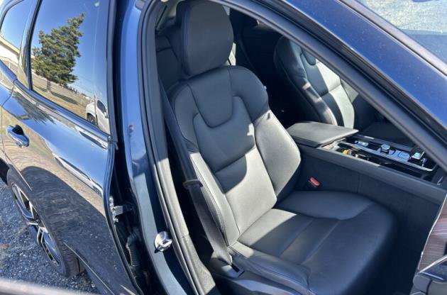 Used 2024 Volvo XC60 B5 Plus w/ Climate Package AWD/4WD image 13