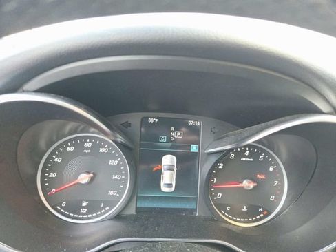 Used 2019 Mercedes-Benz C 300 4MATIC Sedan image 13