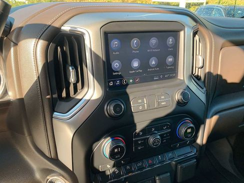 Certified 2019 Chevrolet Silverado 1500 LTZ image 13