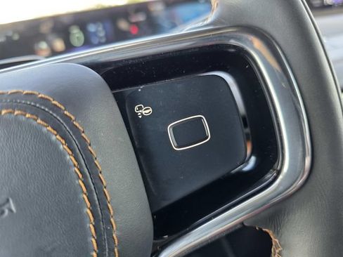 Certified 2025 Lincoln Navigator Black Label AWD/4WD image 14
