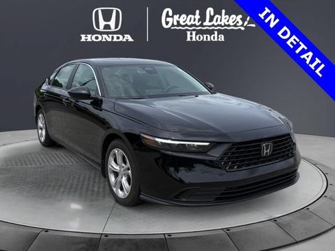 Certified 2025 Honda Accord LX image 1