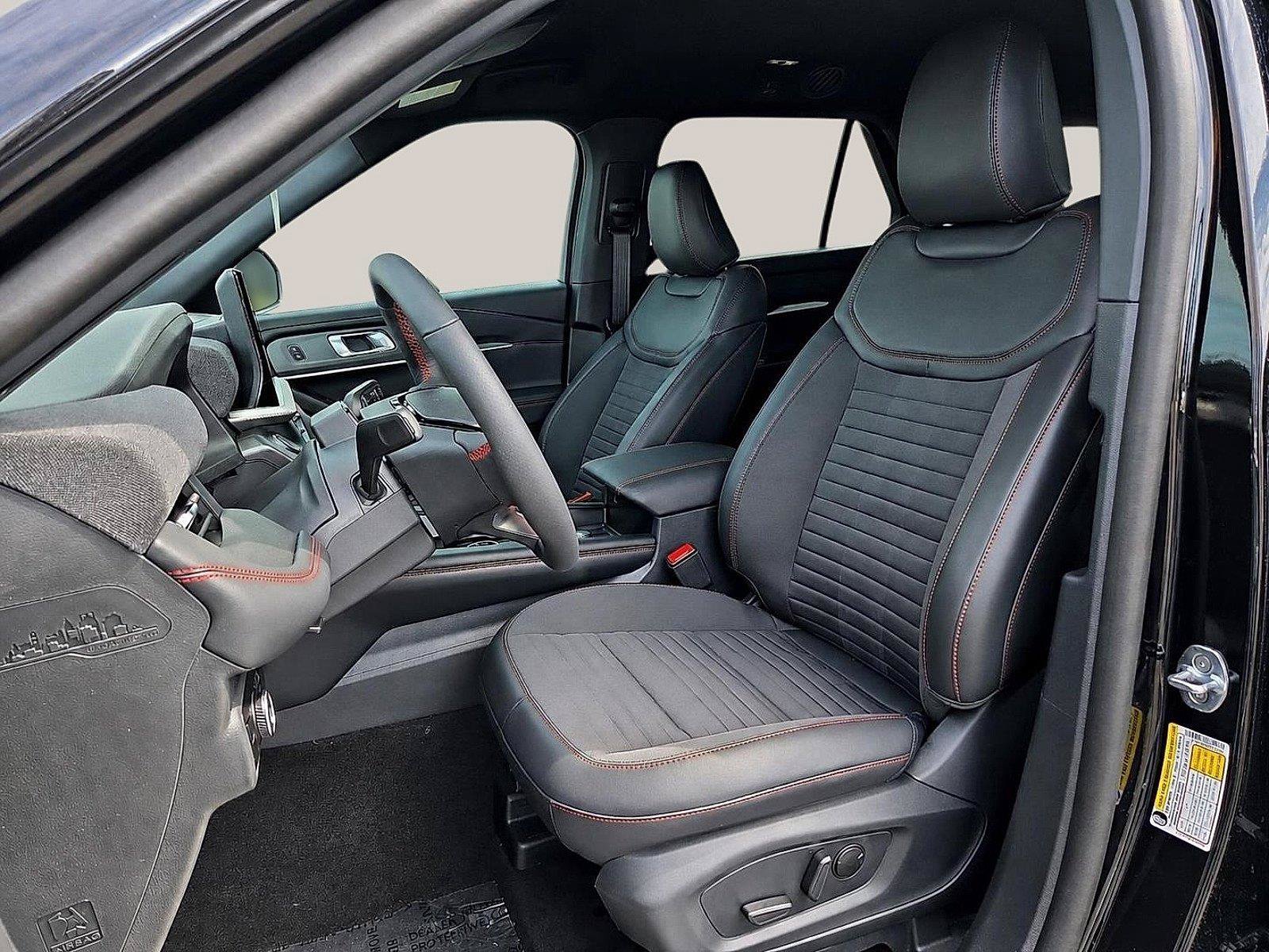 New 2026 Ford Explorer ST-Line w/ Premium Package RWD image 15