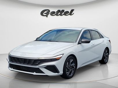 Certified 2025 Hyundai Elantra SEL