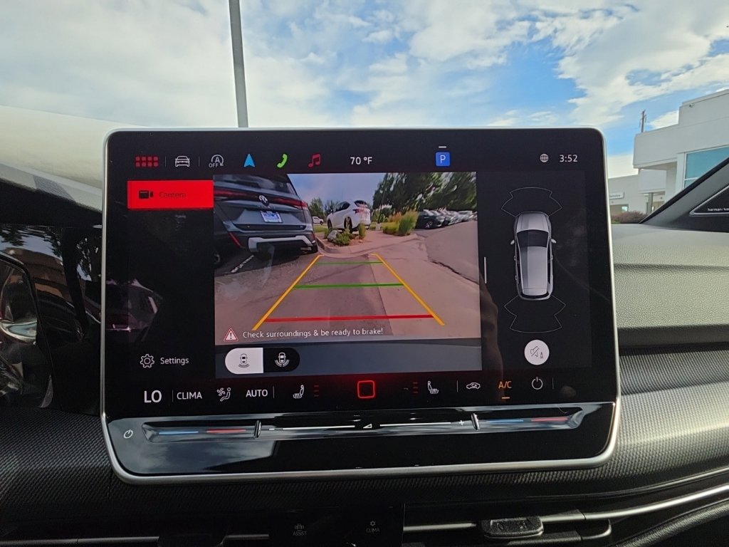 New 2026 Volkswagen GTI SE FWD image 20