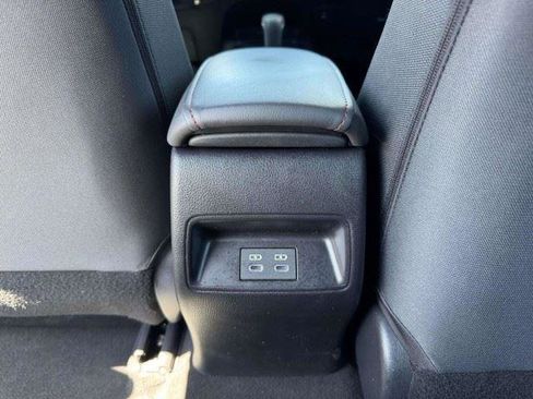 Used 2025 Toyota Corolla SE FWD image 44