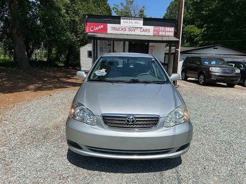 Used 2006 Toyota Corolla LE FWD image 2