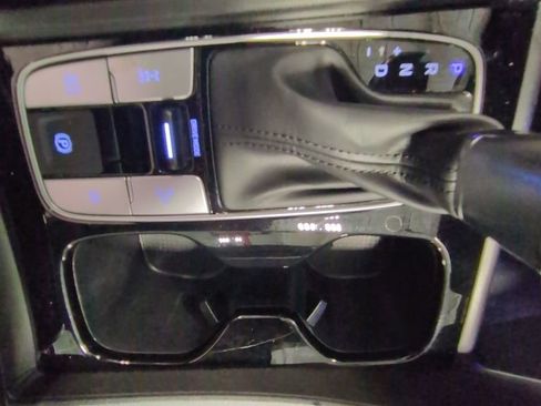 Used 2023 Hyundai Santa Cruz Limited image 15