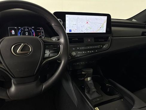 Used 2025 Lexus ES 350 w/ Premium Package FWD image 25