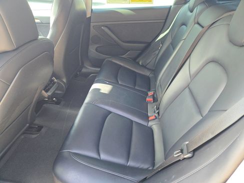 Used 2021 Tesla Model 3 Long Range AWD/4WD image 13
