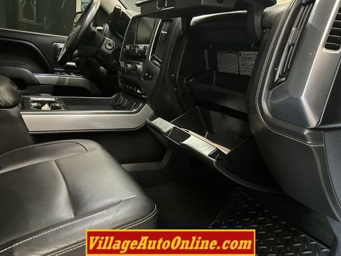 Used 2017 Chevrolet Silverado 1500 LTZ Z71 w/ LTZ Plus Package AWD/4WD image 35