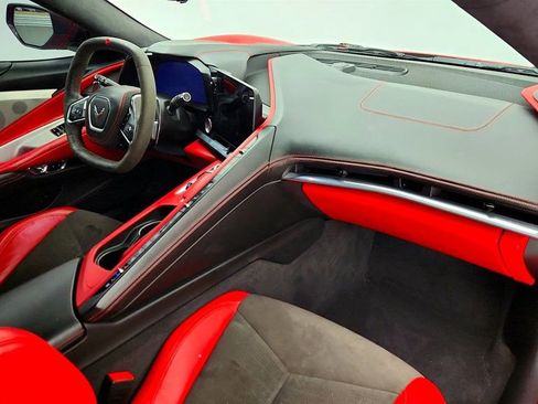 Used 2020 Chevrolet Corvette Stingray Premium Cpe w/ 3LT Preferred Equipment Group image 26