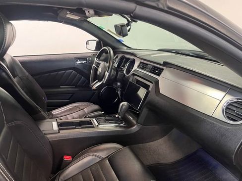 Used 2013 Ford Mustang GT Premium w/ Brembo Brake Pkg image 11