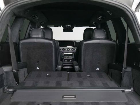Used 2023 Mercedes-Benz GLS 63 AMG 4MATIC image 7