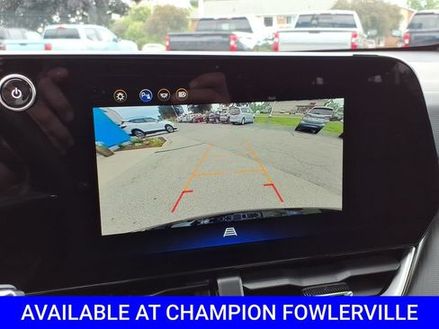 Used 2025 Chevrolet Equinox LT AWD/4WD image 28