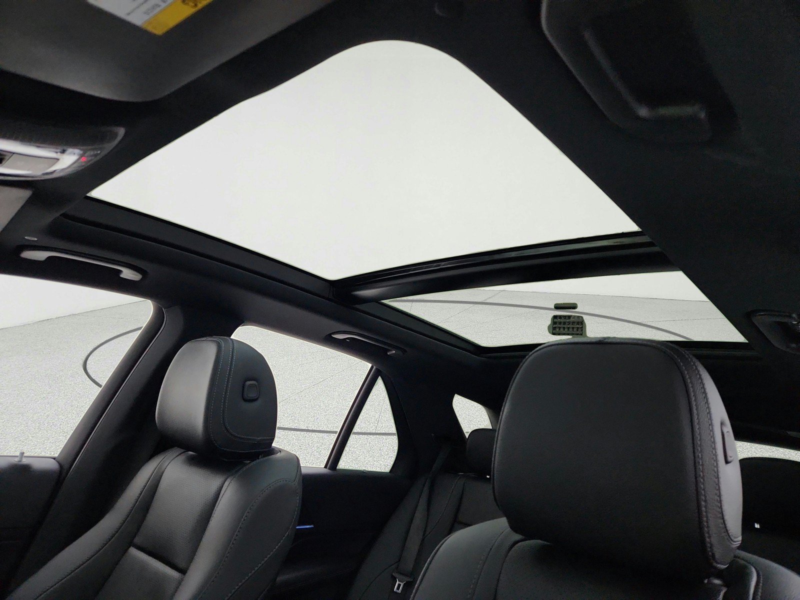 Certified 2025 Mercedes-Benz GLE 450e 4MATIC image 18